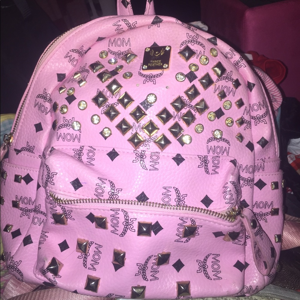 Mom backpack🔥